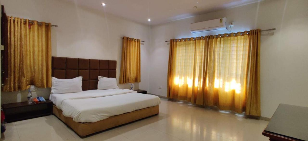 Air 2Bhk Infinity Villa Igatpuri Exterior photo